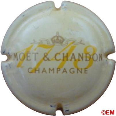 MOËT & CHANDON  <br>